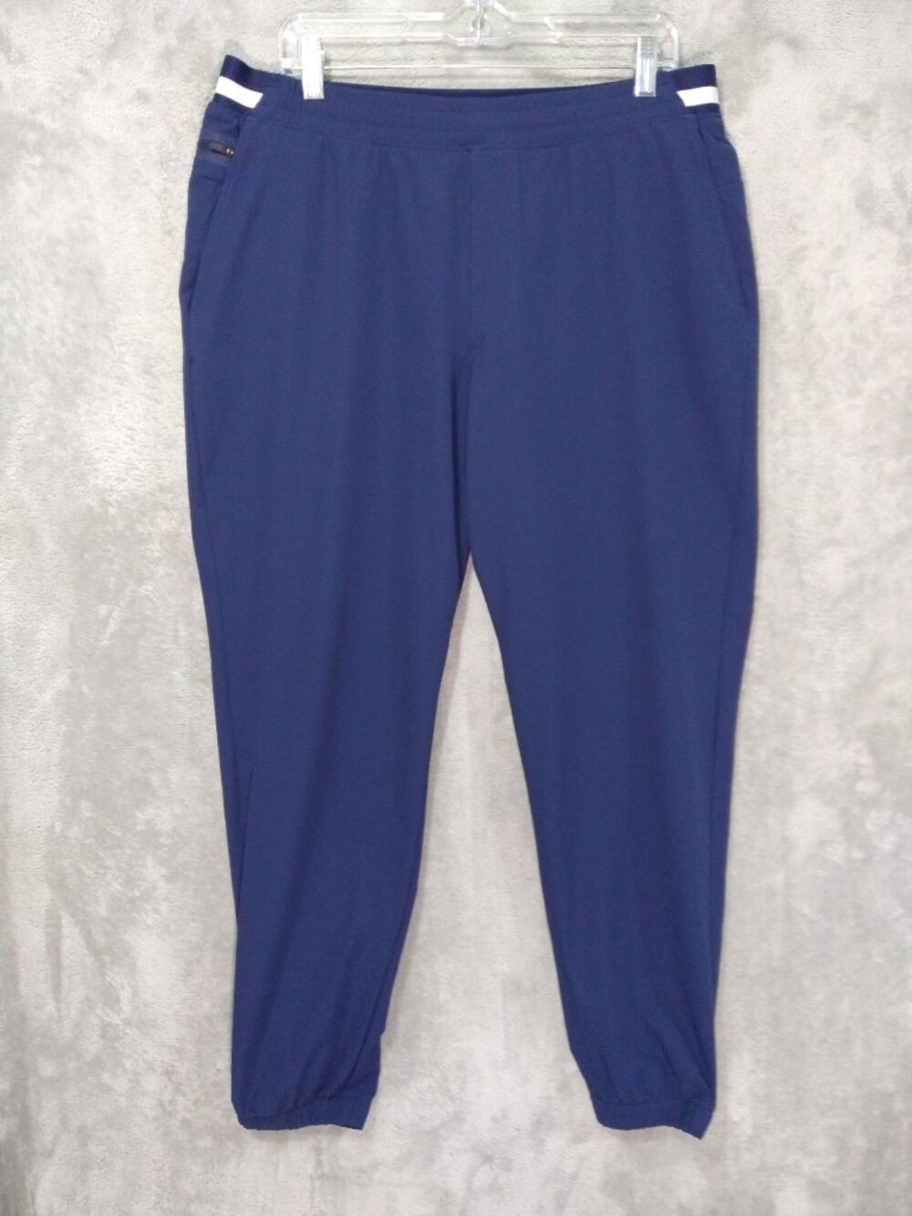 Under Armour Pants Mens XL Blue UA Drive Joggers Tapered Leg Golf Performance